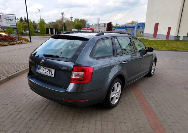 Skoda Octavia cena 49900 przebieg: 188000, rok produkcji 2019 z Radom małe 497